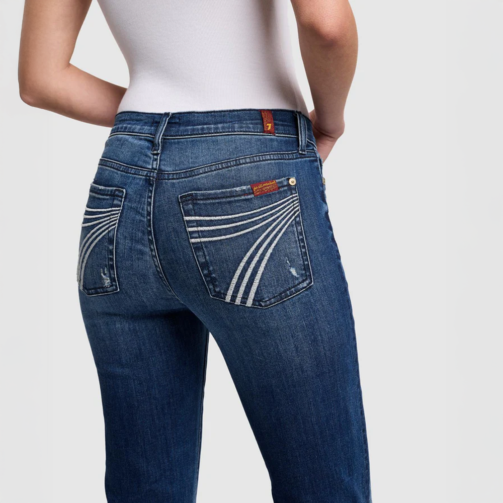  DOJO Lake Blue jeans with a brand logo on a plain background